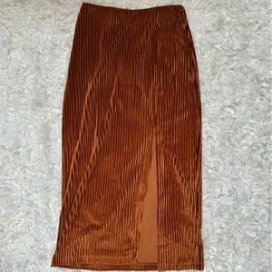 Velvet pencil skirt NWOT
